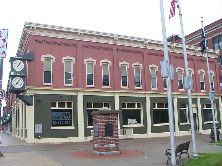 200 Main St E #204 — Photo 1