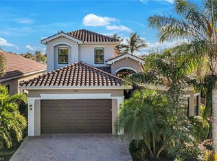 2863 Cinnamon Bay Cir, Naples, FL 34119