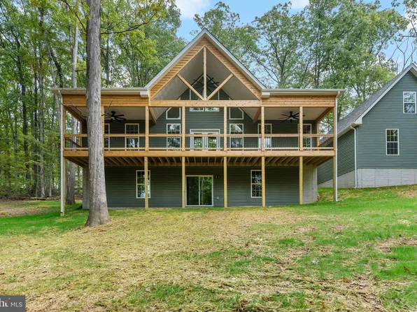 251 Dusty Ln, Hedgesville, WV 25427