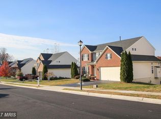 5571 La Vista Dr, Alexandria, VA 22310