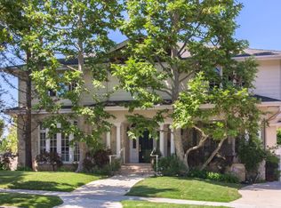 2107 Duxbury Cir, Los Angeles, CA 90034