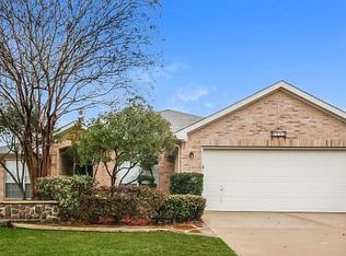 1042 Cove Hollow Dr, Cedar Hill, TX 75104