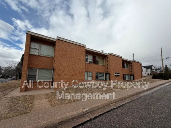 700 W 1st Ave APT 6, Cheyenne, WY 82001