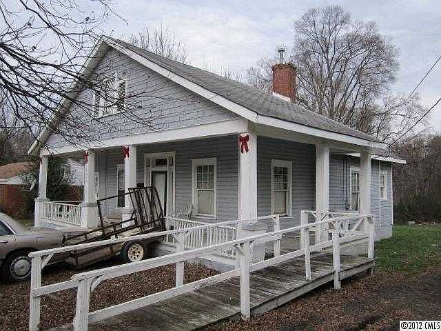 2nd image of 3512 Avalon Ave