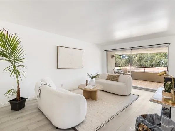 22456 Caminito Esteban, Laguna Hills, CA 92653