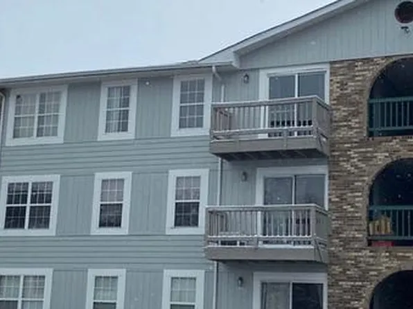 247 W Union St APT 202D, Athens, OH 45701