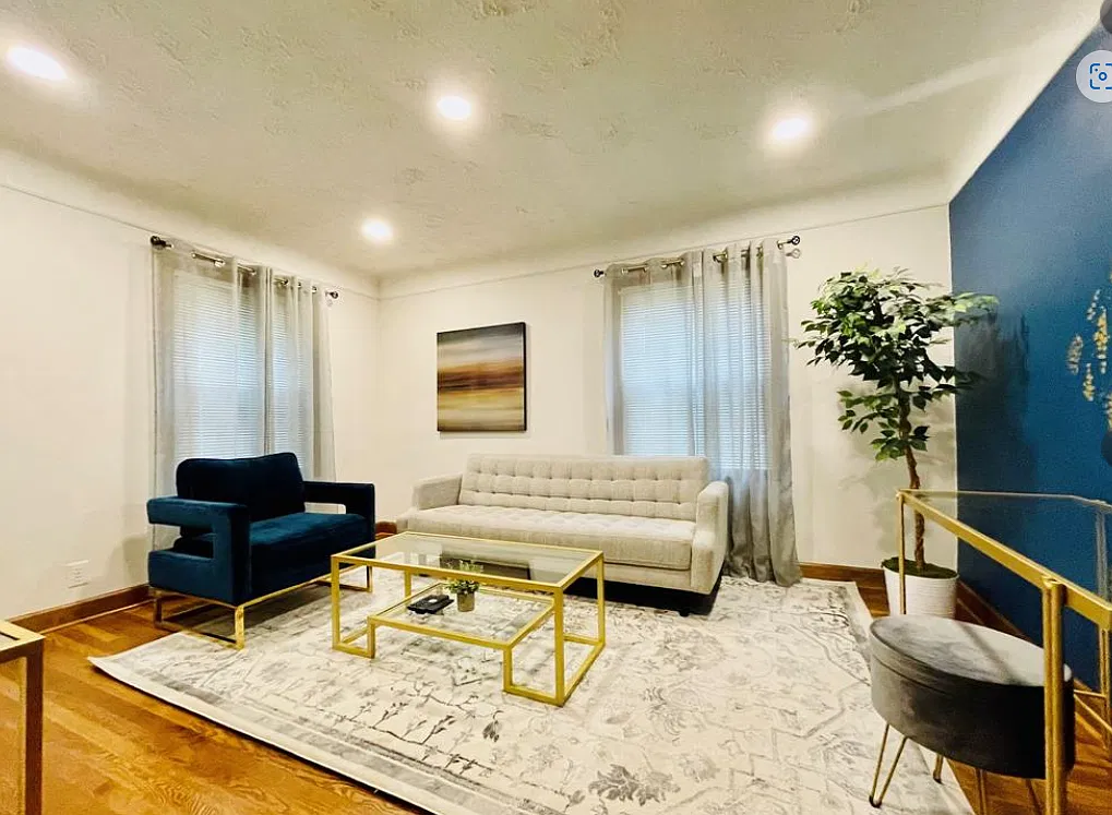 3 bed, 1000 sqft, $2,550 — Photo 4