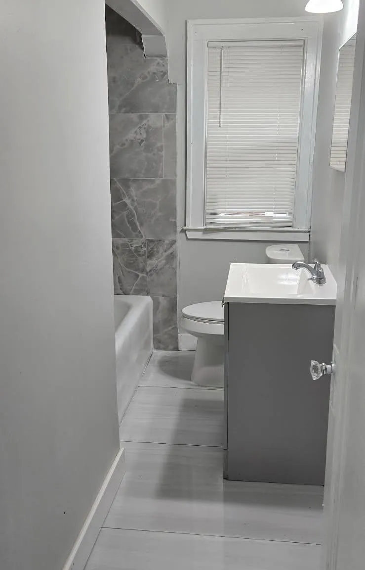 3 bed, 1500 sqft, $1,100 — Photo 4