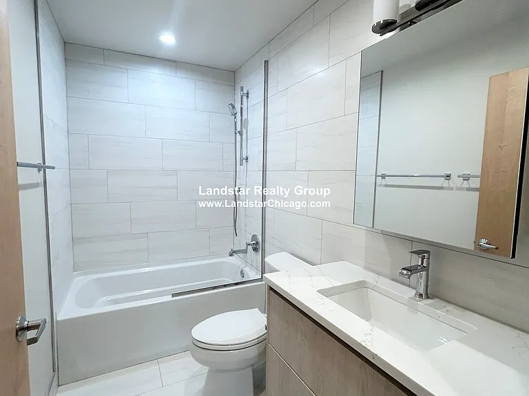 4611 S Ellis Ave #204 — Photo 14