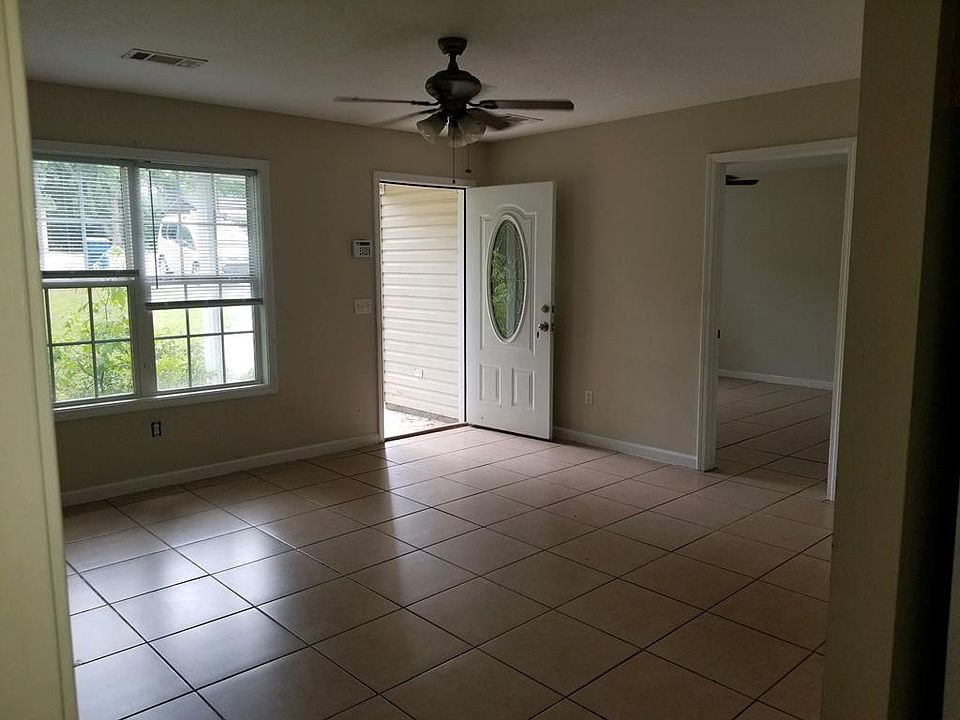 1810 N Maple Dr, Vidalia, GA 30474 Zillow