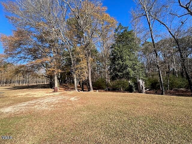 2nd image of 424 Cottle Lake Dr #38