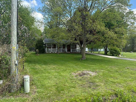 3rd image of 28584 King Rd