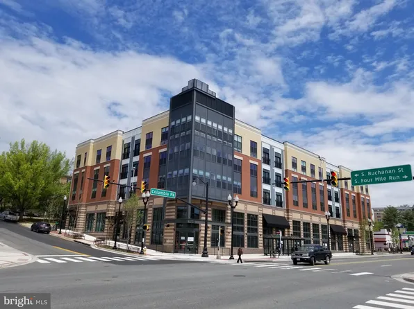 989 Buchanan St Unit 208, Arlington, VA 22204