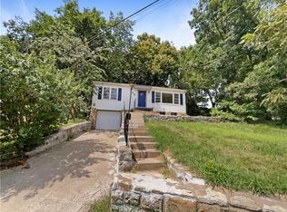 235 E 3rd St, Bonner Springs, KS 66012