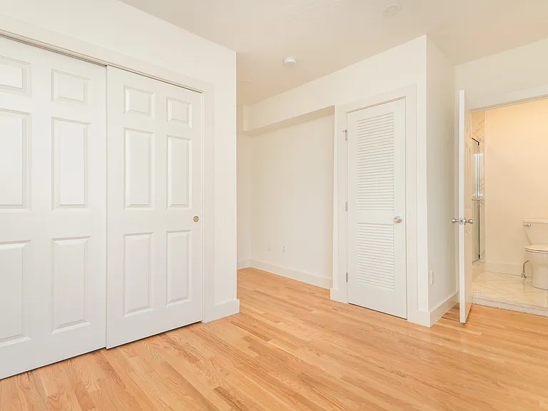 148 Pleasant St #1 — Photo 11