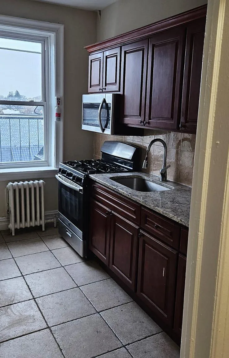1 bed, $1,900 — Photo 4