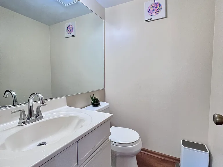 4576 N Sapphire Dr — Photo 29