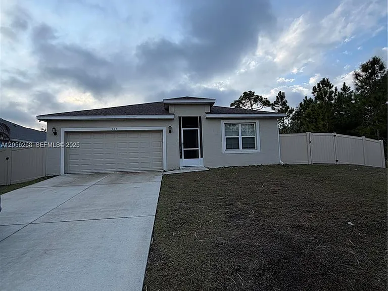 383 Hanford Rd SW — Photo 3