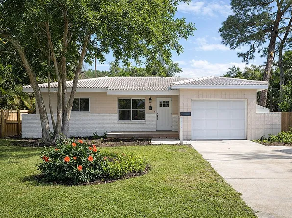 1742 Massachusetts Ave NE, Saint Petersburg, FL 33703