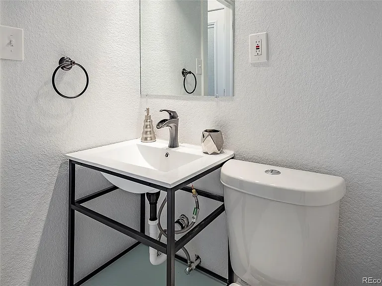 2317 S Patton St #1 — Photo 9