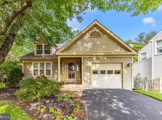 17 Burnt Woods Ct, Germantown, MD 20874