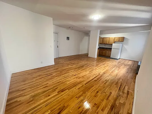 Rented by Bruma Realty LLC | media 4