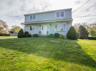 554 Joseph Dr, Fall River, MA 02720