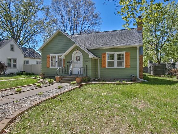 3rd image of 417 RUDER STREET