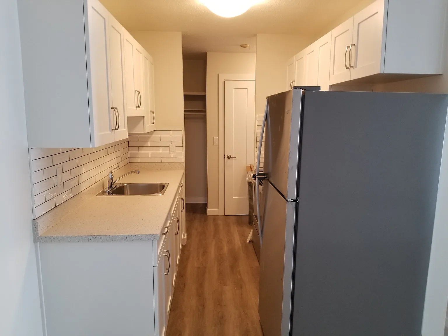 Fairview Manor — Photo 4