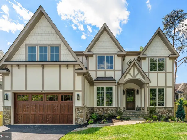 9005 Ridge Ln, Vienna, VA 22182