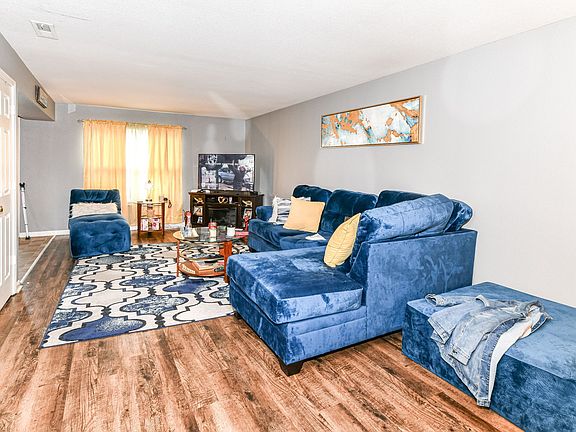 2nd image of 11233 Leo Dr