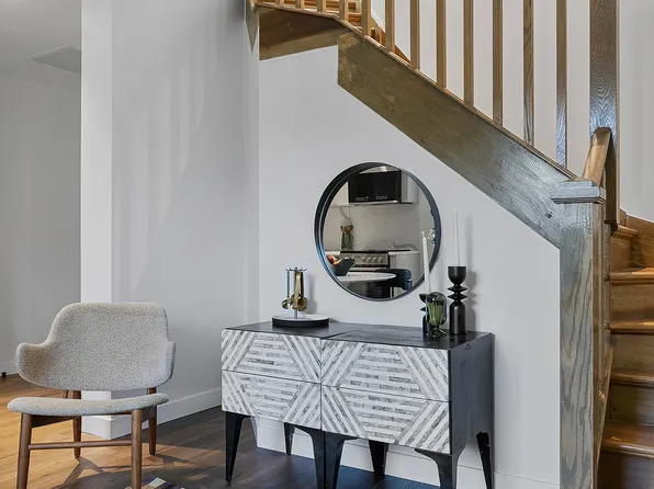 788 Willoughby Avenue image 5 of 19