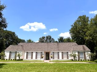5950 Gladys Ave, Beaumont, TX 77706