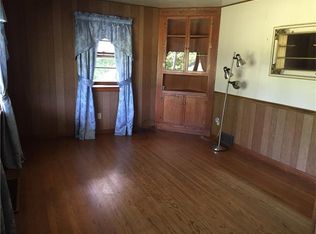 968 S Darby Rd, Hermitage, PA 16148