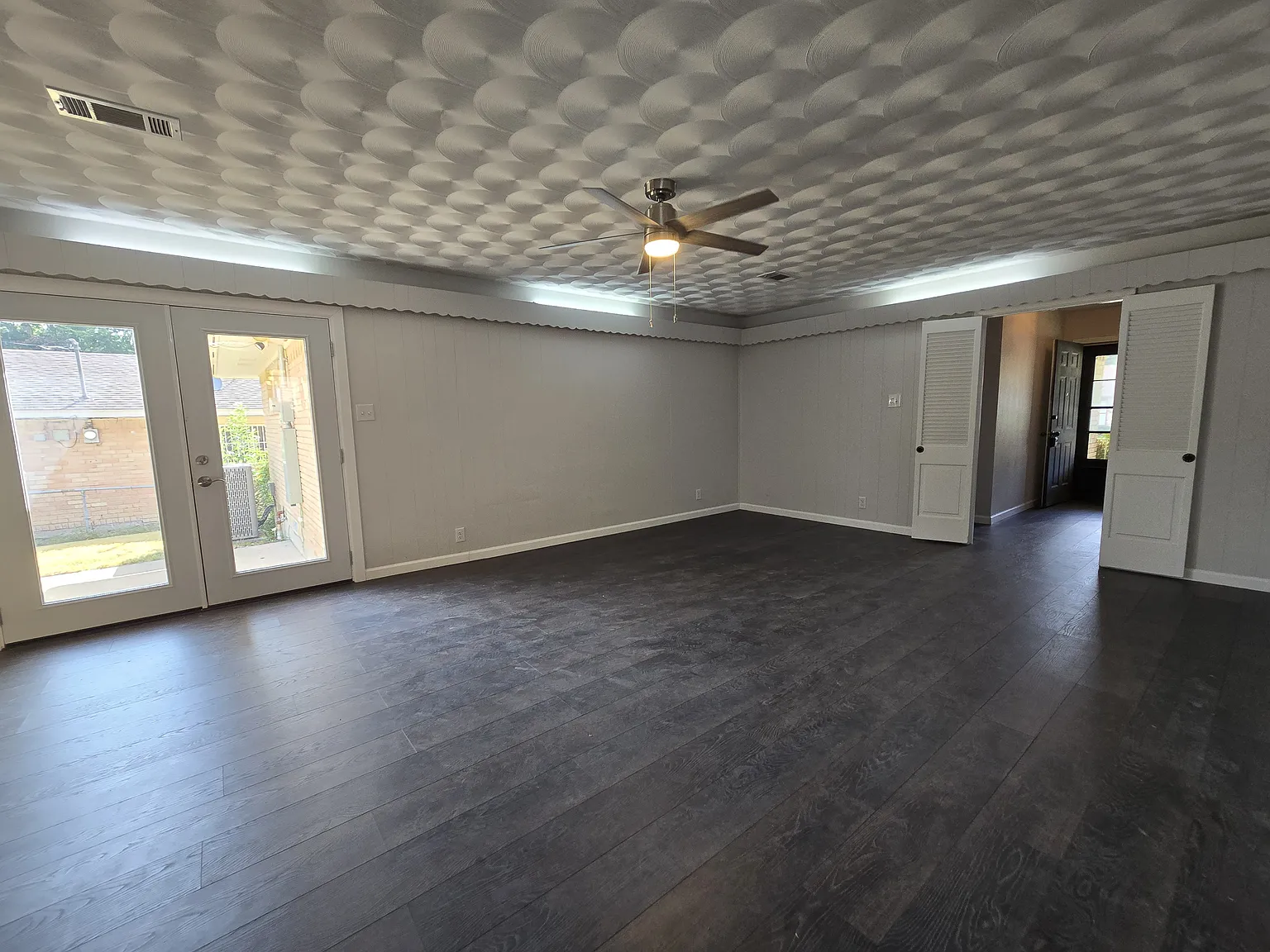 3 bed, 1682 sqft, $2,095 — Photo 4