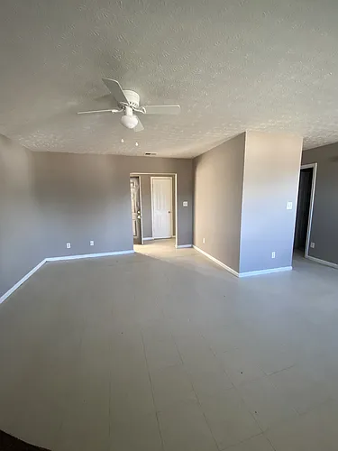 979 Bryant Way Photo 1
