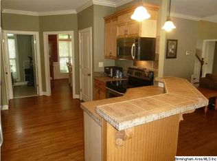 6702 Jordan Ct, Trussville, AL 35173