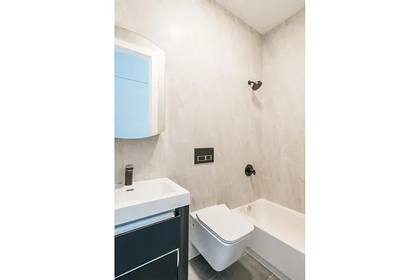 Rented by MNS | media 37