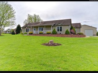 2710 N 3501st Rd, Seneca, IL 61360