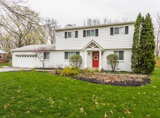 9447 Nora Ln, Indianapolis, IN