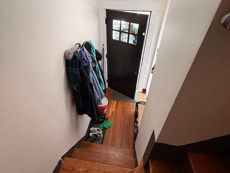 50 Raymond Ave — Photo 17