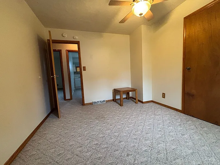 198 Eastland Ave — Photo 7
