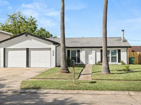 2536 Eastview Dr, Harvey, LA 70058
