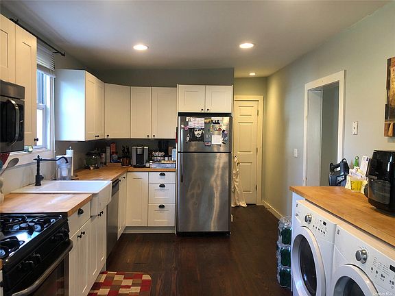 5th image of 9 Ferndale Ave