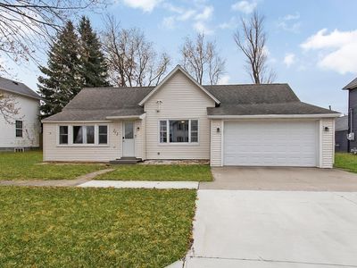 215 Irvin St, West Concord, MN, 55985