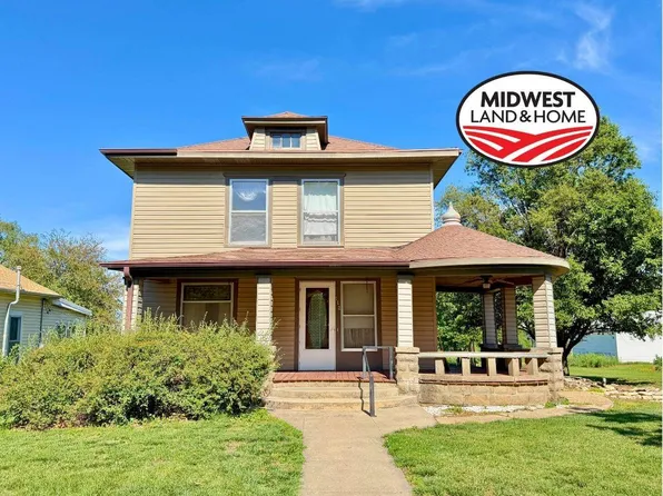 112 N Main St, Barnes, KS 66933