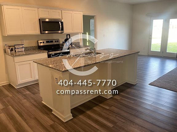 4th image of 137 Verona Dr NW