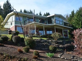 100 E Twanoh Falls Dr, Belfair, WA 98528