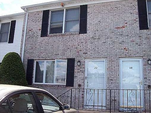 1st image of 22 Sunflower Cir