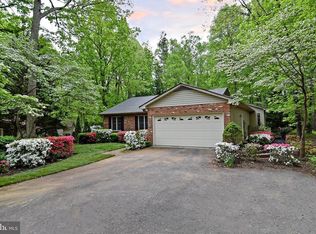 330 Fairway Dr, Locust Grove, VA 22508